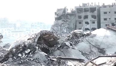 مراسل "الشرق": الدبابات والمدرعات الإسرائيلية انسحبت من وسط قطاع غزة