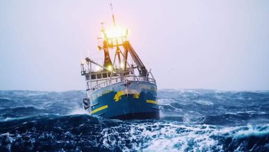 جحيم إعصار القنبلة