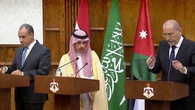 دعم سعودي قوي لدمشق.. وإسرائيل تعرقل جهود السلام العربي