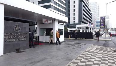 المركزي التركي يرفع الفائدة لأعلى مستوى في نحو عقدين إلى 40%