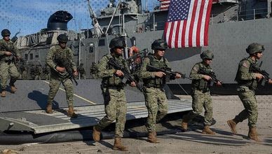 حشد عسكري أميركي ضد فنزويلا.. ومخاوف الحرب تتصاعد