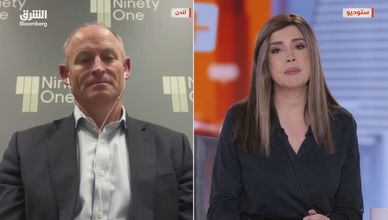 التضخم المتجذر يبقي عوائد السندات مرتفعة ويضغط على الأسواق