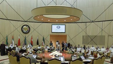 الشعار: السعودية تقترب من أن تكون دولة صناعية