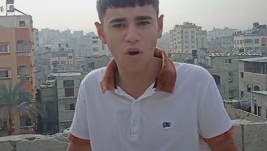 عبود الصغير.. صحافي الفكاهة في زمن الحرب