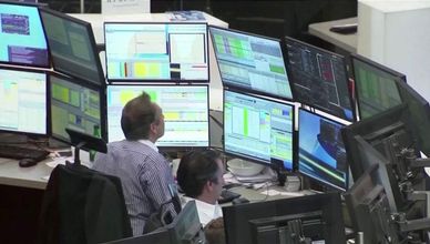 جميع المؤشرات الأوروبية في المنطقة الخضراء بعد عودة الزخم للأسواق