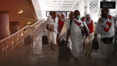 تسهيلات تقنية وإنسانية في استقبال ضيوف الرحمن بمطار الملك عبدالعزيز بجدة
