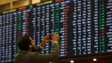 ويستون : توقعات الأسواق تضع البنوك المركزية في وضع صعب 