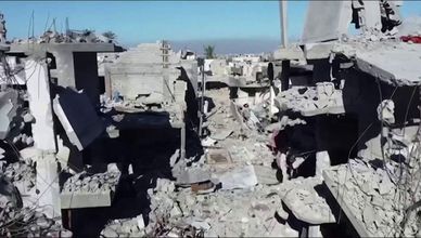 200 شاحنة مساعدات تعبر يومياً من معبر رفح إلى داخل قطاع غزة