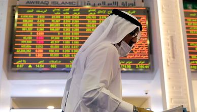 ضغوط على تعاملات الأسواق الخليجية تأثرا بالأسهم العالمية