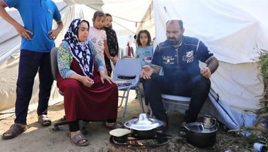 الفلسطينيون.. حصار وحرب ونقص مقومات الحياة