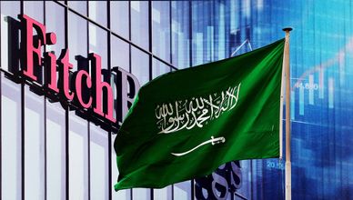 واشنطن تصعد ضد إيران بعد إغلاق هرمز.. و"فيتش" تثبت تصنيف السعودية عند "+A"