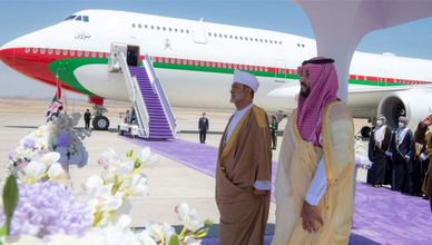تعهد مغربي بتعويض متضرري الزلزال.. والأمير محمد بن سلمان يصل عُمان