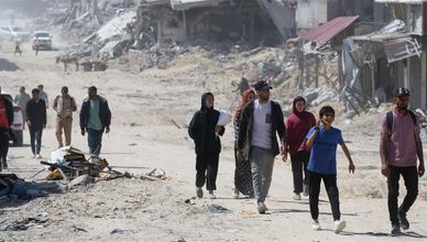 نور السويركي: الدفاع المدني الفلسطيني يواصل انتشال الجثث المتحللة من قطاع غزة