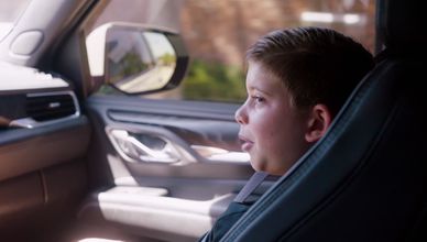 طلاق يتحول إلى مواجهة عقارية