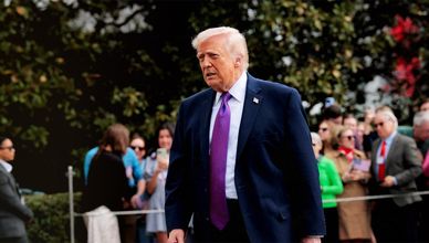 ترمب يبشر بانخفاض أسعار النفط.. ويعلن تأمين مضيق هرمز