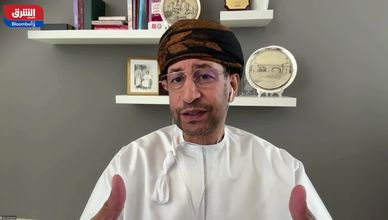 بين تباطؤ الطلب وتخمة المعروض.. هل يصمد النفط فوق 60 دولارا؟