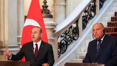 لماذا وافقت تركيا على تزويد مصر بطائرات مسيرة قبل زيارة أردوغان للقاهرة؟