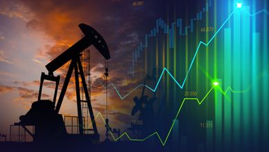 عوائد السندات تقفز.. والنفط يصعد مع توترات إيران