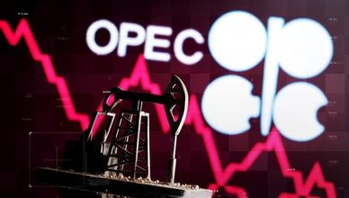 تجميد إنتاج "أوبك+" يدعم النفط.. والأسواق السعودية تبحث عن توازن