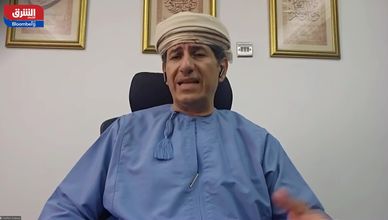 ضريبة الدخل.. خطوة لتعزيز الإيرادات غير النفطية في عُمان