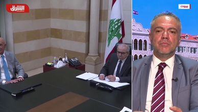 تراجع نفوذ حزب الله.. وقرار حكومي يفتح المواجهة