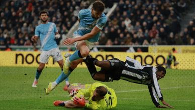 مانشستر سيتي يطارد النقاط الأوروبية.. والهلال يواصل صدارة آسيا