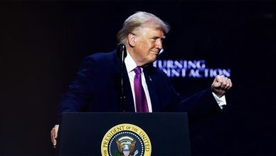 إيران تلوح بغلق "هرمز".. وترمب يرهن الهدنة باتفاق