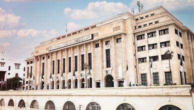 الجزائر.. تقييد الحريات النقابية يثير قلق الاتحادات العالمية