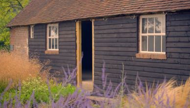 توترات البناء