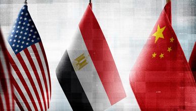ترمب تحت ضغط الانتخابات.. ومصر توازن بين واشنطن وبكين