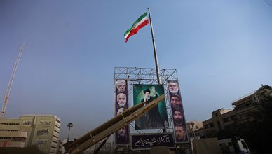 الترويكا الأوروبية.. علاقة متقلبة مع إيران