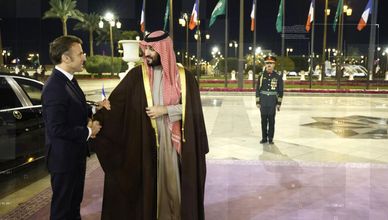 زيارة ولي العهد السعودي إلى فرنسا.. وشهادات من سوريا