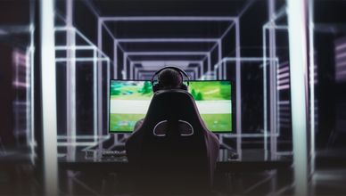 فريق باور السعودية.. بطولات وملايين على أرض رقمية