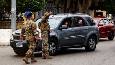 الجيش اللبناني يسابق الوقت لإجلاء المدنيين من قرى الجنوب