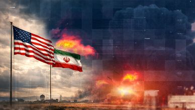 انفجارات قرب مطار مشهد الدولي.. ولندن تحذر من تهديدات مضيق هرمز