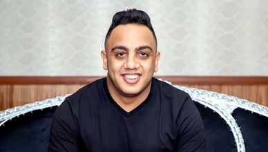 من مسرح مصر إلى الدراما والسينما.. محطات صنعت مسيرة "أوس أوس"