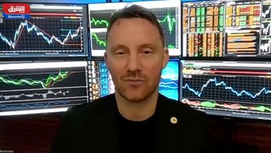 سباق الأرقام القياسية للذهب يبدأ عند حاجز 5000 دولار للأونصة