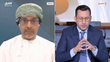 الضغوط تحاصر السوق السعودية والسيولة تتحرك بحذر