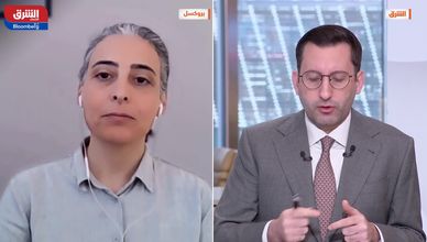 أسواق النفط تسعر المخاطر وسط توقعات بانتهاء الأزمة سريعا