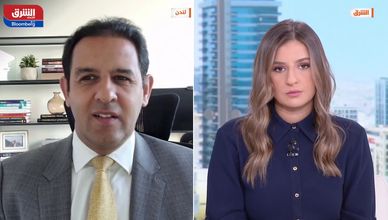 وول ستريت تصعد على "جدار من الخوف" نحو مستويات قياسية