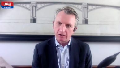 اقتناص فرص أم تحوط؟ سر عودة السيولة لقطاعات الأسهم