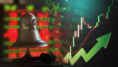 "EGX30" يختبر مستوى قياسي جديد.. والنفط يتراجع