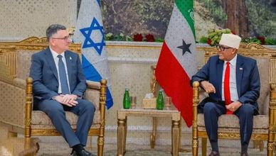 هل تشعل زيارة إسرائيلية أزمة إقليمية في القرن الأفريقي؟