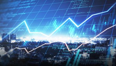 ارتفاع سوق الأسهم السعودية.. وتراجع السلع بعد تأجيل الرسوم على المعادن