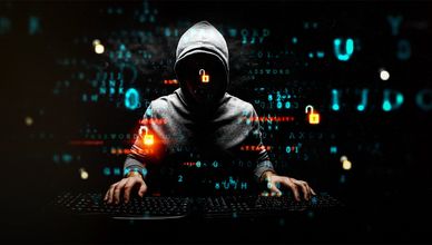 العنف الرقمي.. فتيات فقدن حياتهن تحت وطأة الابتزاز الإلكتروني