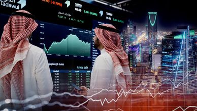 مؤشر "تاسي" يتذبذب قرب 10,800 نقطة.. والدولار يتجاوز 52 جنيها في مصر