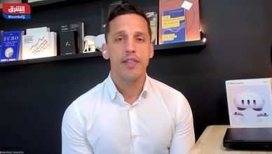 الأسواق تشهد تباينًا بين التكنولوجيا والطاقة