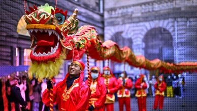 السنة القمرية الجديدة في الصين.. احتفالات تنعش الاقتصاد والأسواق