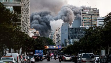 غارات إسرائيلية على بيروت وتصعيد يهدد بتوسيع الحرب في لبنان