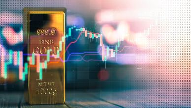 تفاؤل حذر بالأسواق.. النفط يتراجع والذهب يترقب نتائج المفاوضات